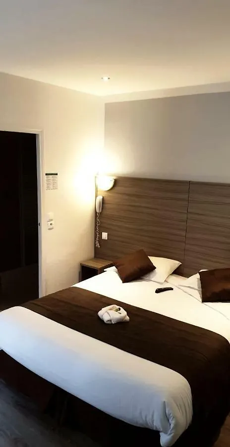 Panam Hotel Paris Gambetta- Place Gambetta-Mairie Du 20 Emme