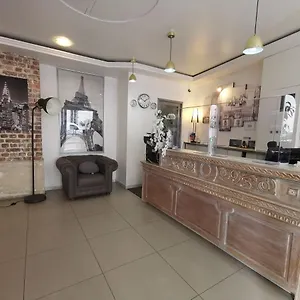 3* Hotel Saint-hubert Gare De Lyon