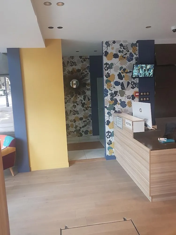 Panam Hotel Paris Gambetta- Place Gambetta-Mairie Du 20 Emme